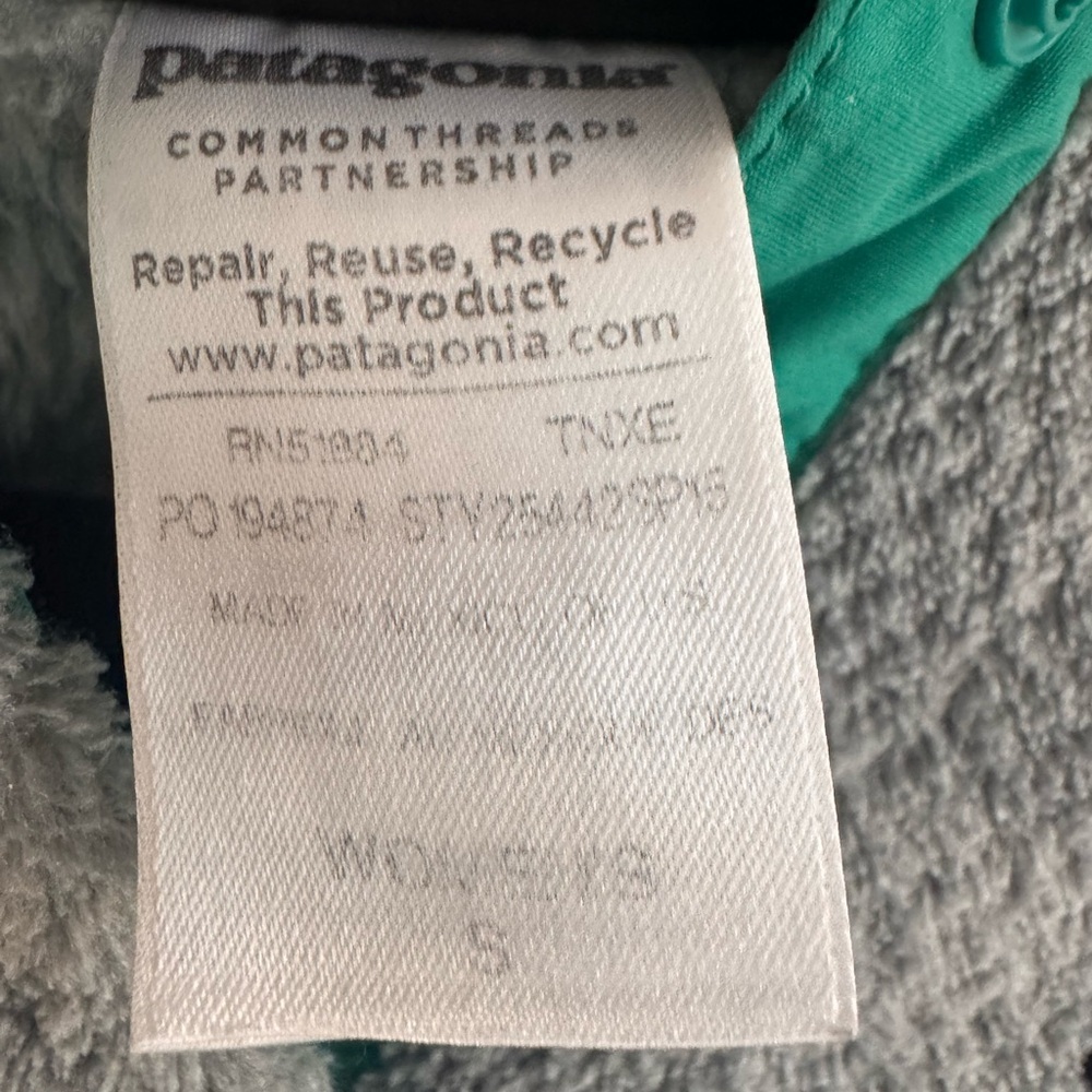 Patagonia Women's Gray Grey Green ReTool Snap T Super Soft Fleece Pullover Small - Picture 3 of 6